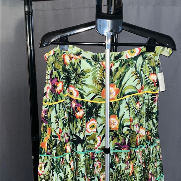 Coldwater Creek Tropical Print A-Line Skirt - Picture 8 of 11